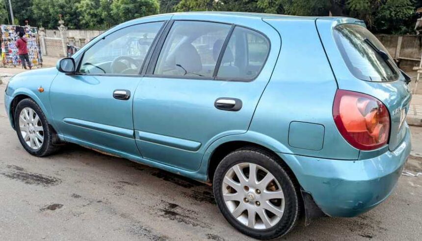 Nissan Almera