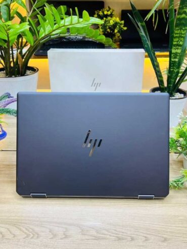 *Ordinateur portable HP S