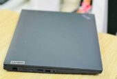 *LENOVO THINKPAD T16 Gen