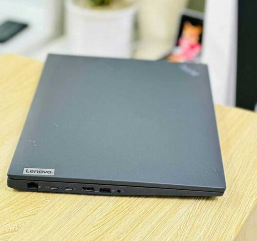 *LENOVO THINKPAD T16 Gen