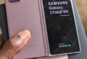 Samsung Galaxy Z Fold 2 5