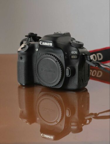Canon EOS 80 d