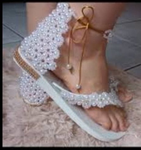 Chaussures en perles pers