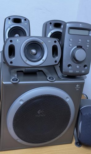 Woofer Logitech venu