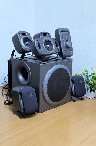 Woofer Logitech venu