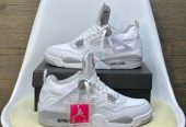 Air Jordan 4 Retro