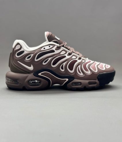 Nike Air Max Plus Drift s