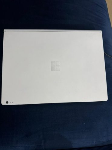 SURFACE BOOK 2 i7