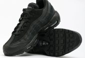 Nike Air Max 95 Essential