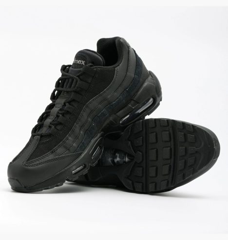 Nike Air Max 95 Essential