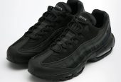 Nike Air Max 95 Essential